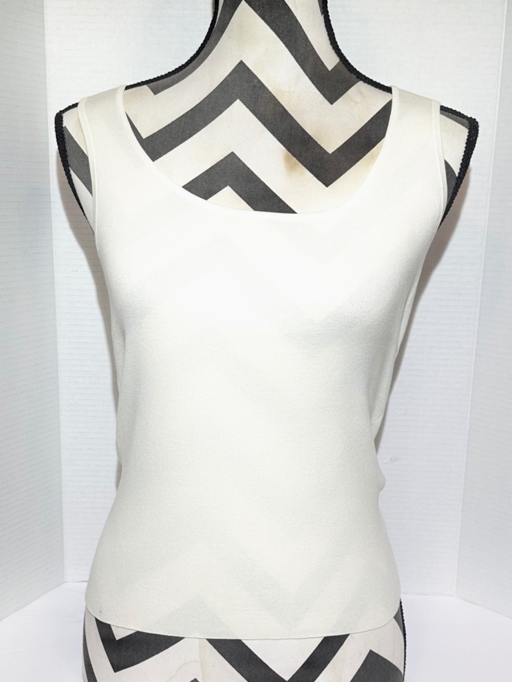 Per Se Women’s Knit Beige Round Neck Cotton Blend Fitted Tank Top Size M